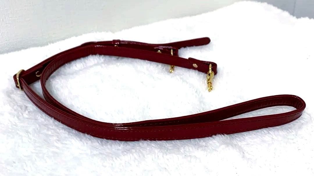 ATAO ブーブー お財布ポシェット ショルダーバッグ エナメル レッド 金