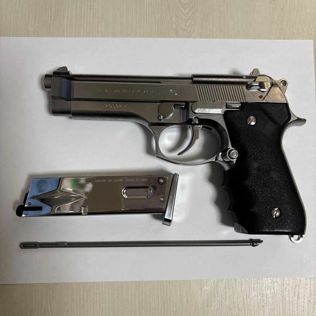 M92F クロームステンレスモデルガン
