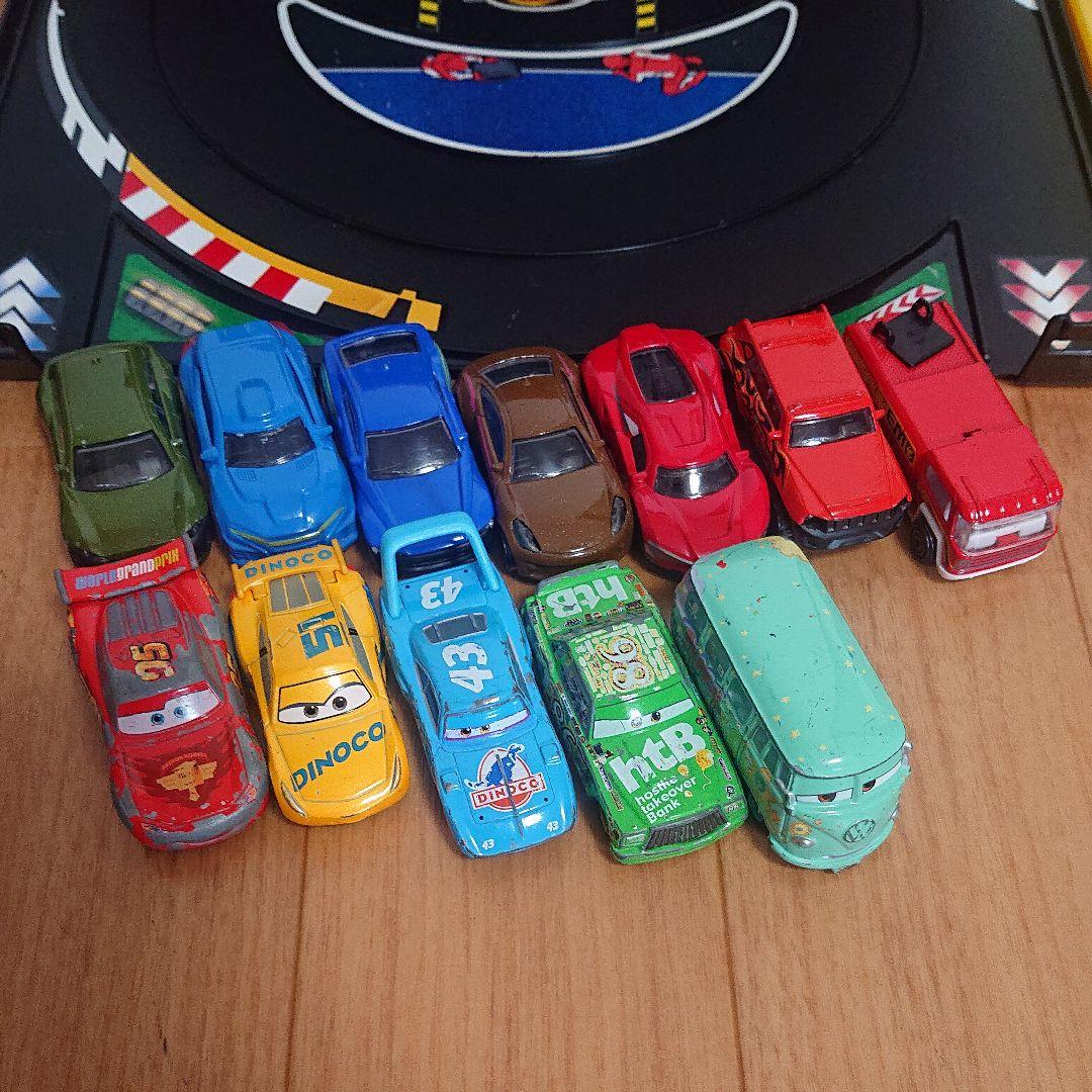 カーズ トミカ ミニカー 廃盤 にぎやかサウンドタウン 送料 無料