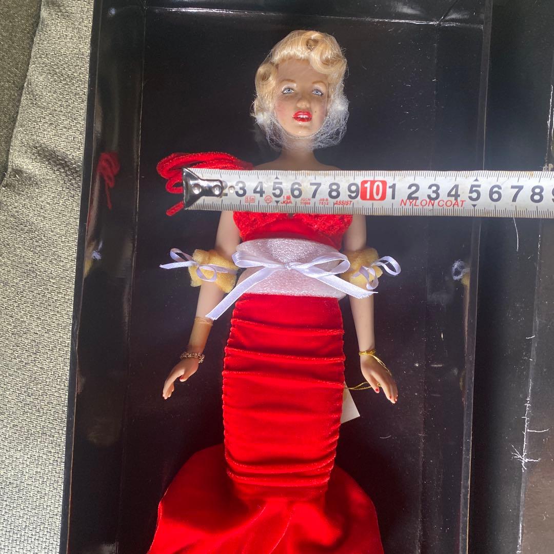 マリリン・モンロー フィギュア 赤ドレス ビンテージ　フランクリン・ミント