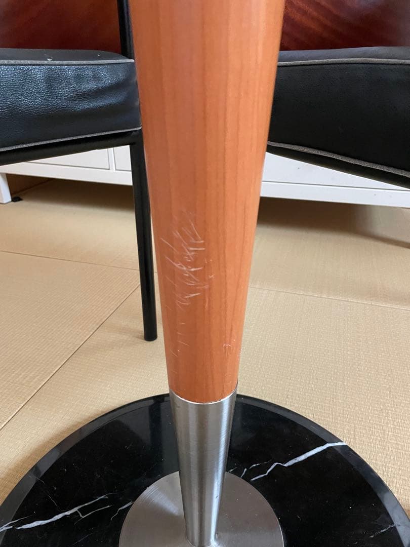 【スシ】円形ガラステーブル