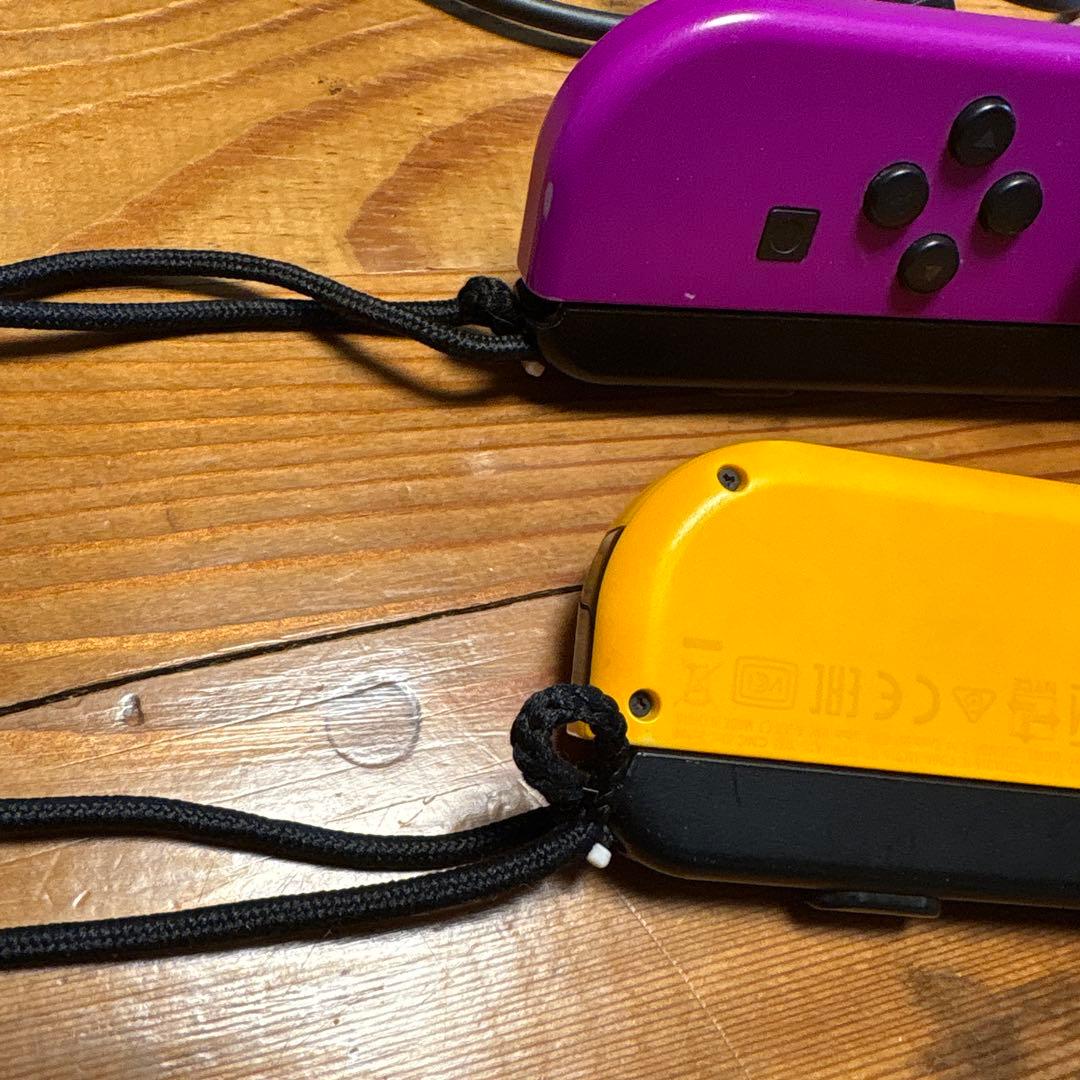 Nintendo Switch 本体 + Joy-Con 4個