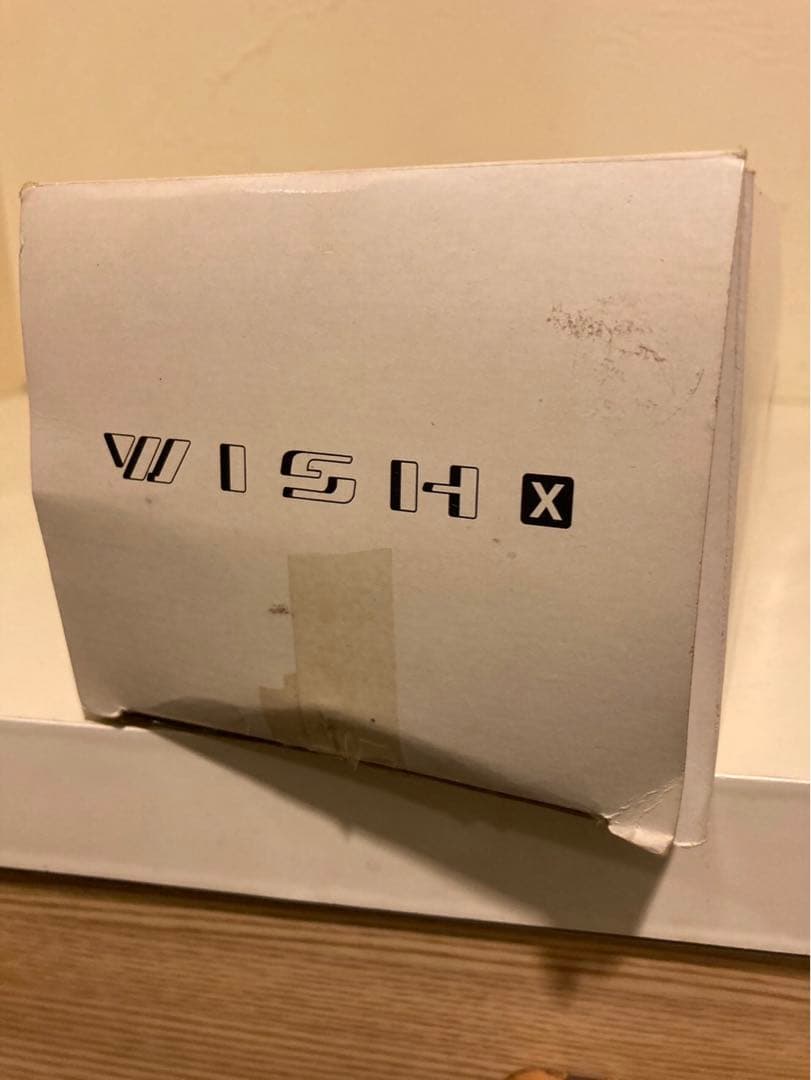 トヨタ ウィッシュ WISH　カラーサンプル　ミニカー　非売品　箱付き