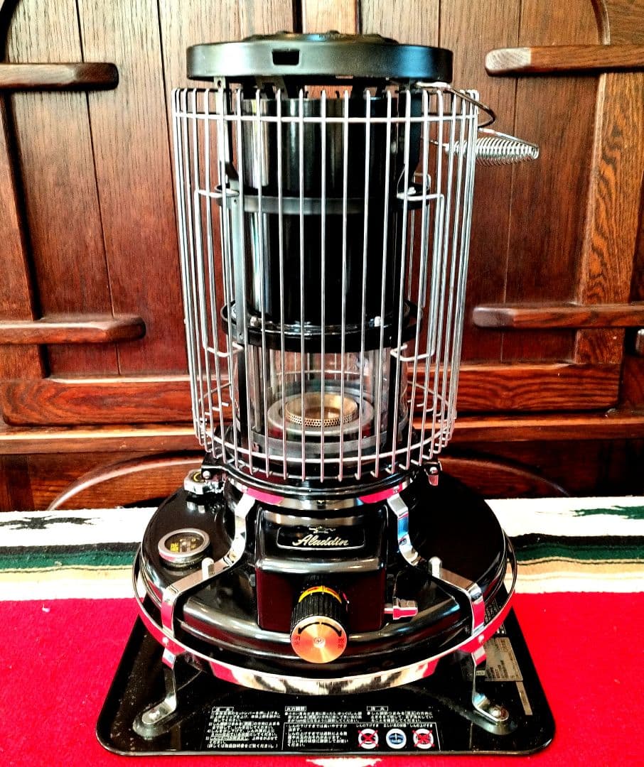 アラジン 芯交換済。メンテナンス済。取説.クリーナー付。B06