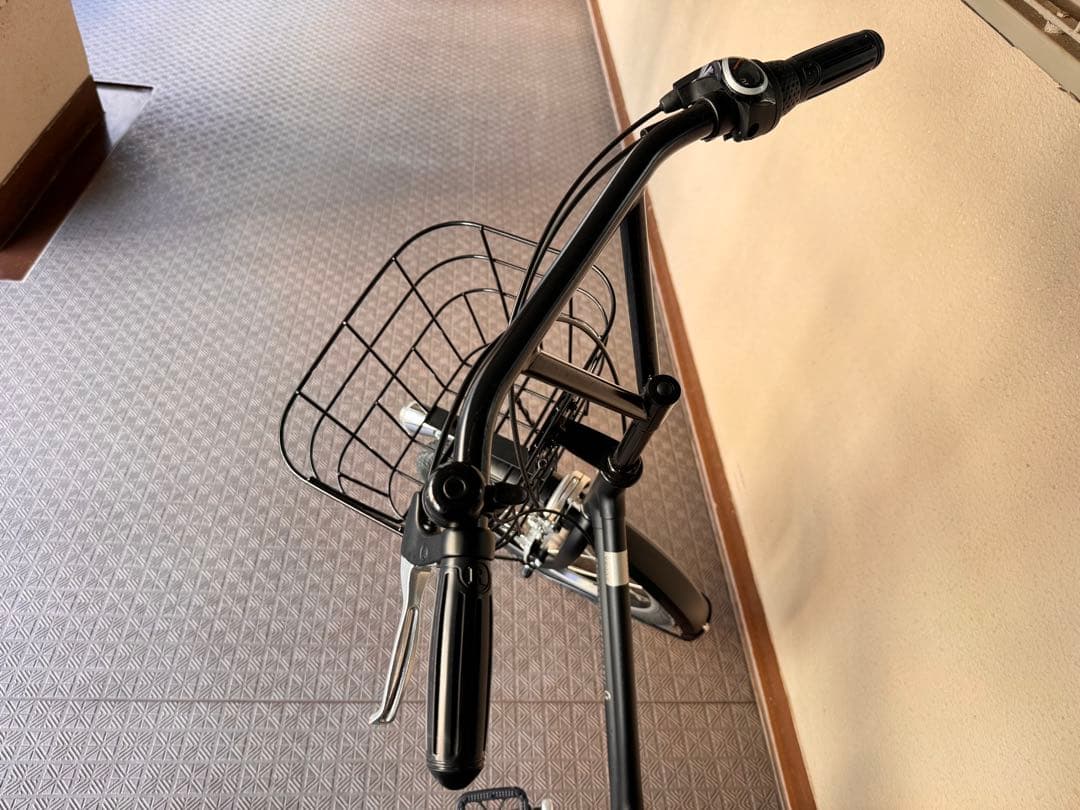 直接引き取りのみ】ブリヂストン VEGAS 20インチ T.Xクロツヤケシ