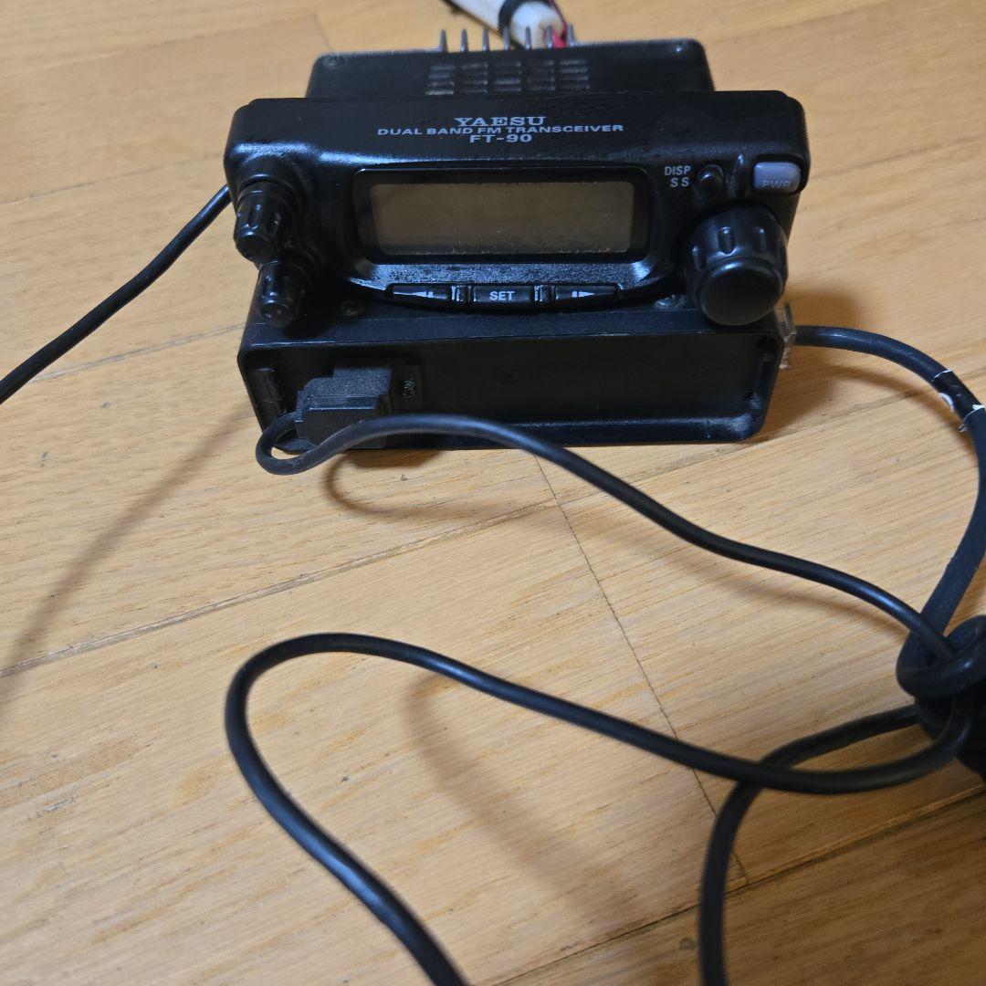 YAESU FT-90 デュアルバンドFMトランシーバー YAESU 八重洲 144/430MHz