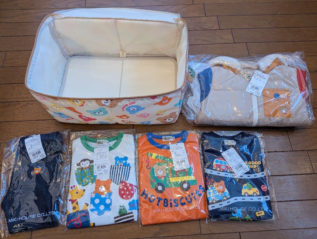 【新品未開封】ミキハウス　ホットビスケッツ（男の子）80cm