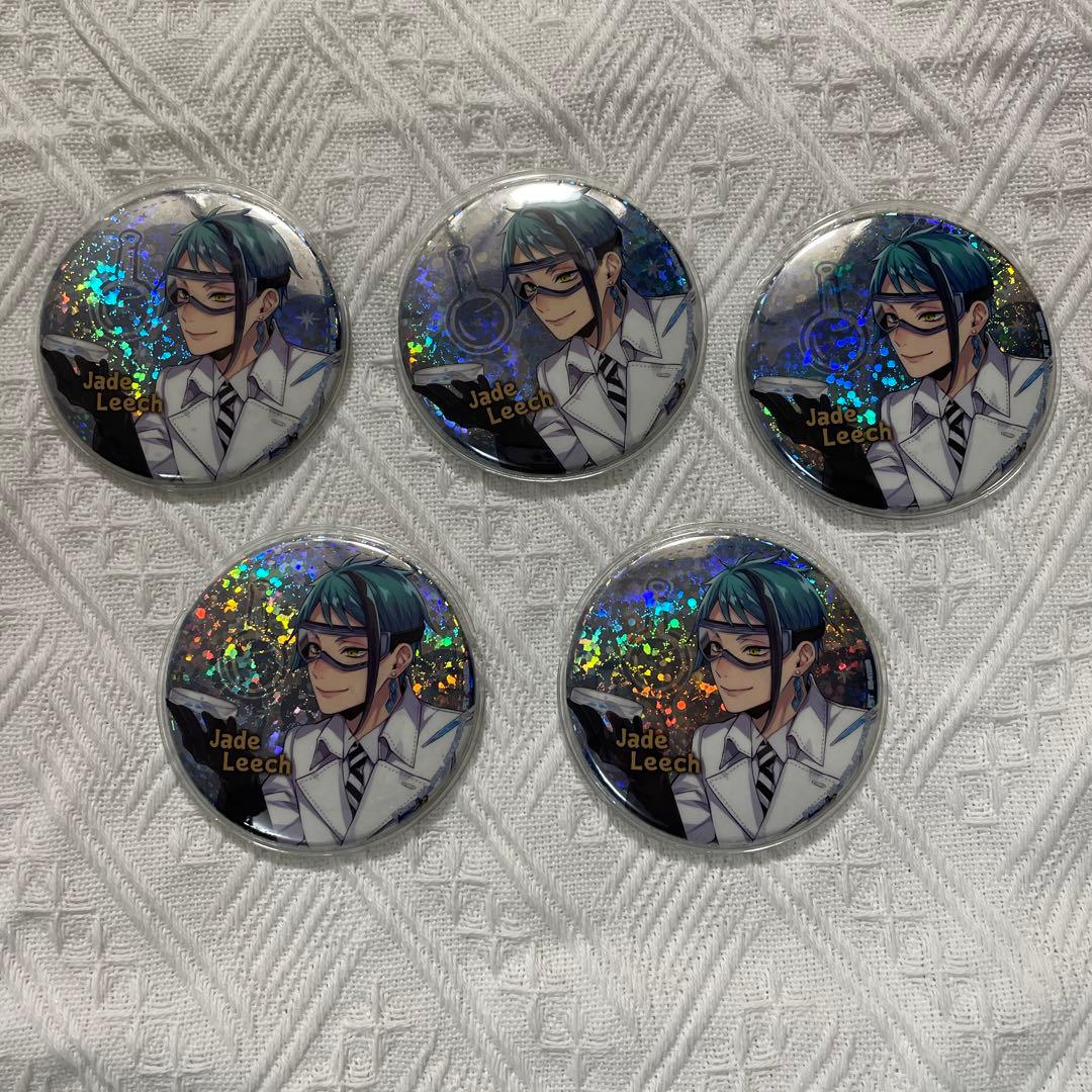 ツイステ ジェイド 実験服 缶バ