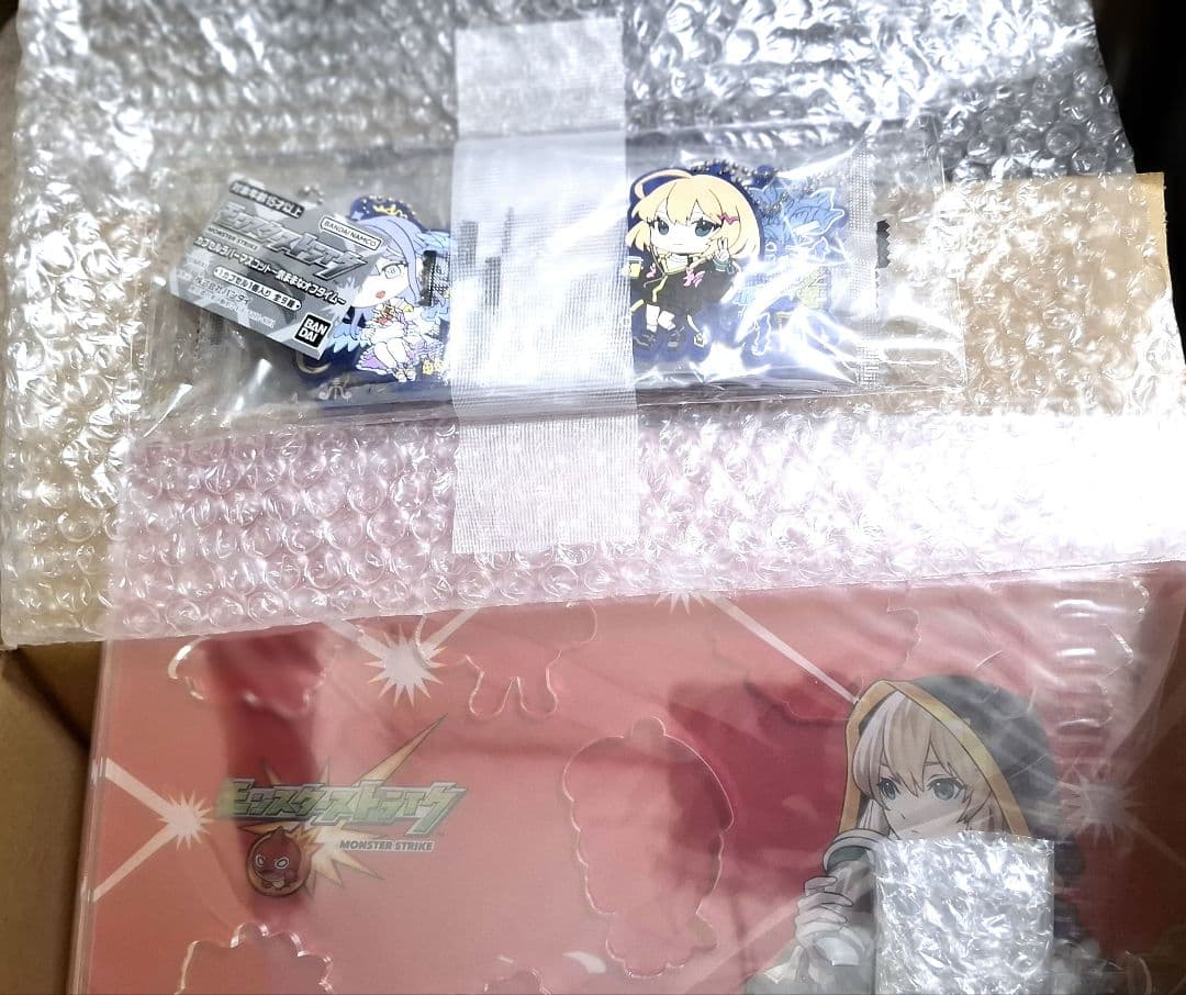 モンスターストライク　アクリルディスプレイ　ラバーマスコット９種　未開封