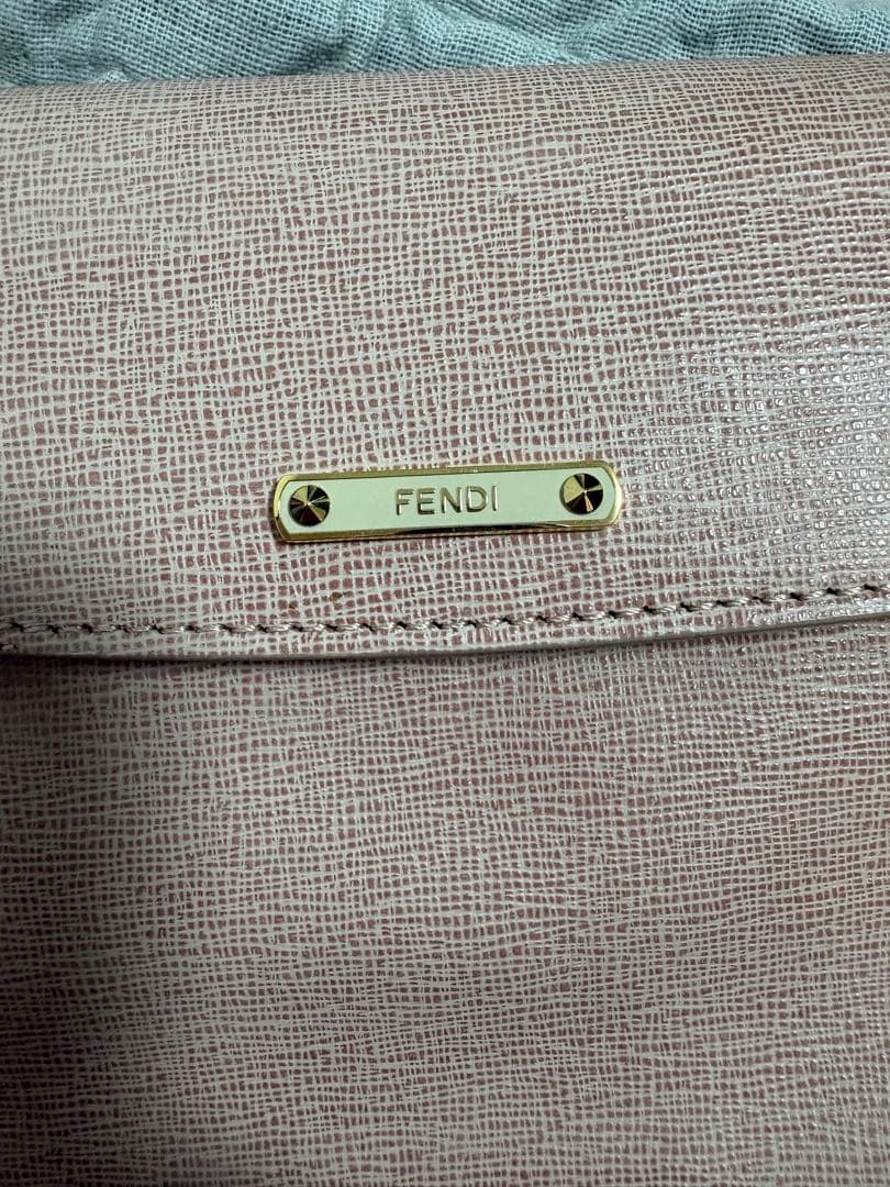 FENDI ピンク ショルダーバッグ