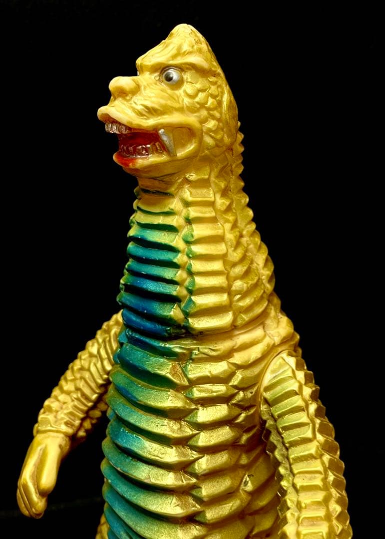 ブルマァク　レッドキング　1989年　ウルトラマン25周年記念　クリーム成型