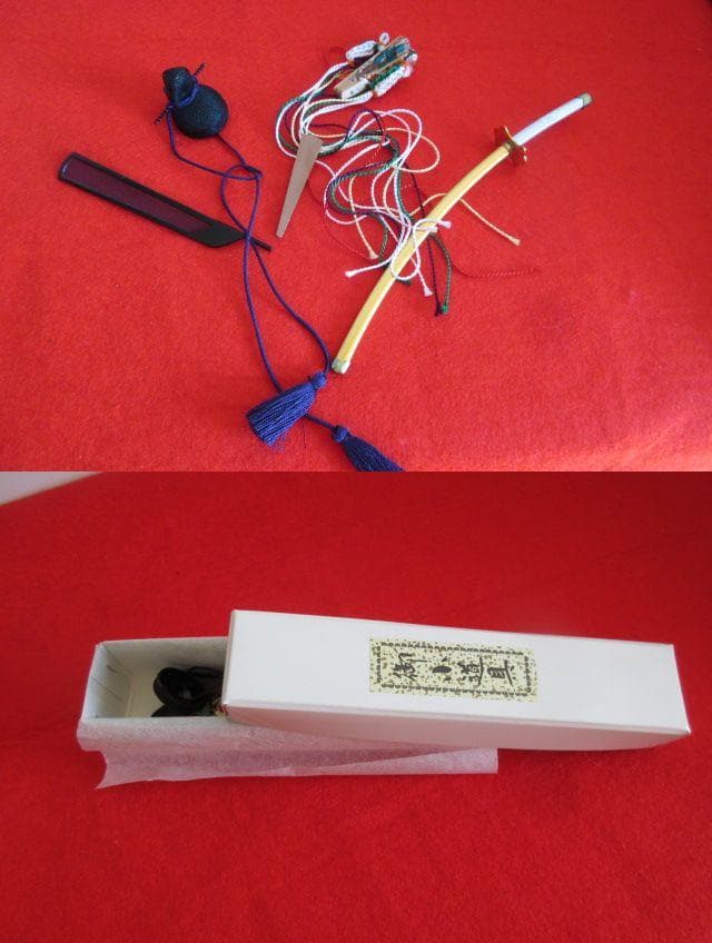 プロフ必読お願いします 　お値下げ　20万円相当　京雛人形　　朱月　親王飾