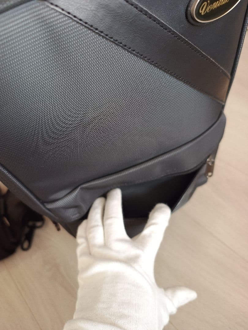 アルトサックス ゴールド本体とケースと多数付属品　展示品　美品