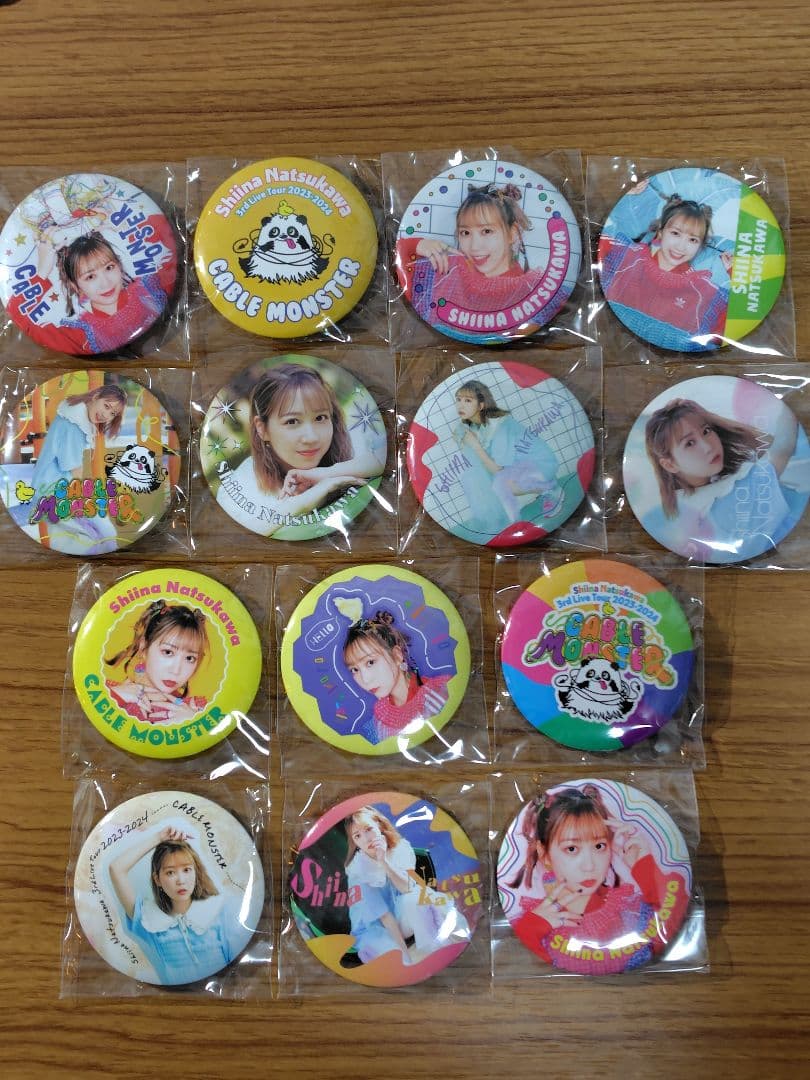 夏川椎菜 3rd Live Tour CABLEMONSTER 缶バッジセット - メルカリ