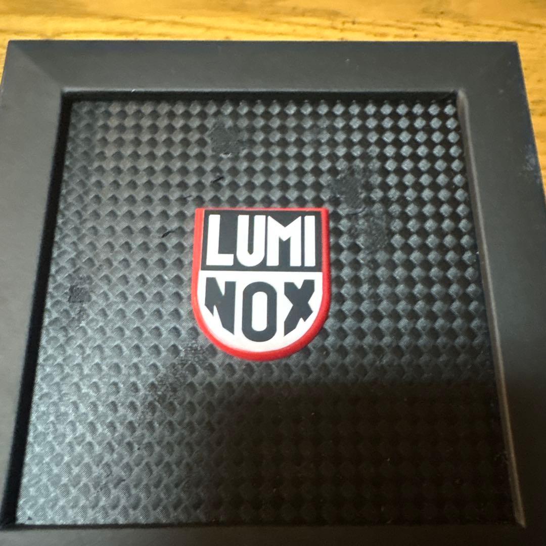 Luminox Navy Seal Steel 3200 Series (箱難)