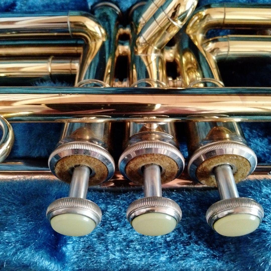 YAMAHA　YTR−332　トランペット 本体とマウスピース3個付き