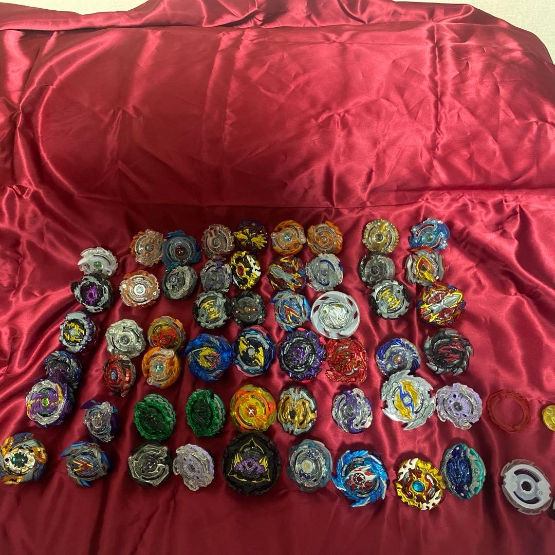 ベイブレードバースト　まとめ売り　45個　おまけあり