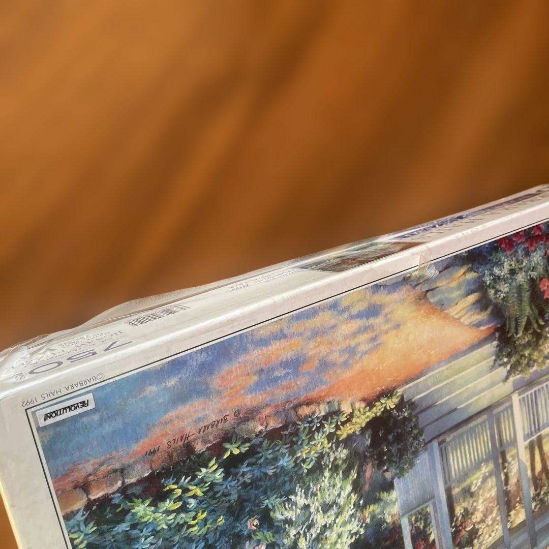 ジグソーパズル バーバラ・ヘイルズ ウッドランド・ガゼボ 750P 未開封