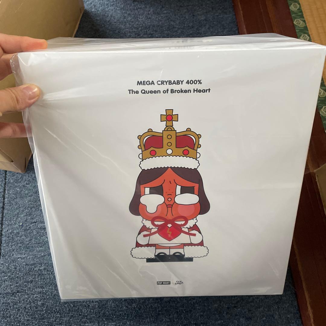MEGA CRYBABY 400% The Queen of Broken新品 MEGA CRYBABY 400% The Queen of Broken Heart - POP MART (Japan)