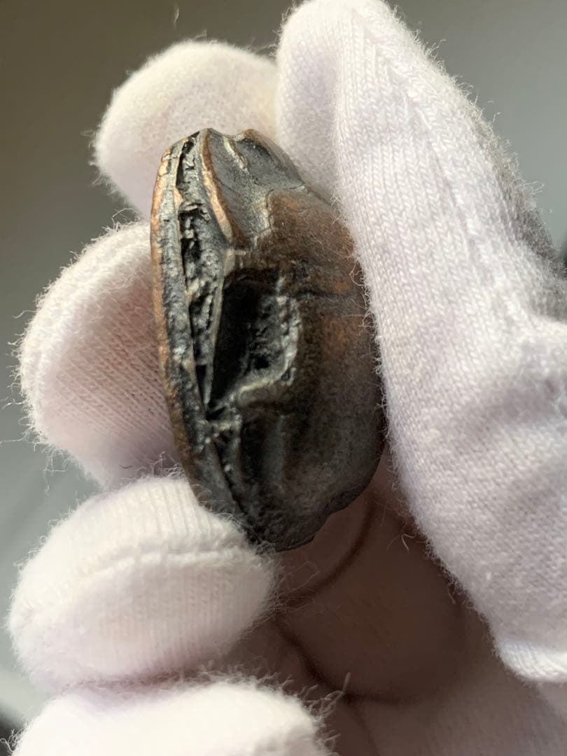 古代エジプト 副葬品 銅製スカラベ ファイアン ガンダーラ