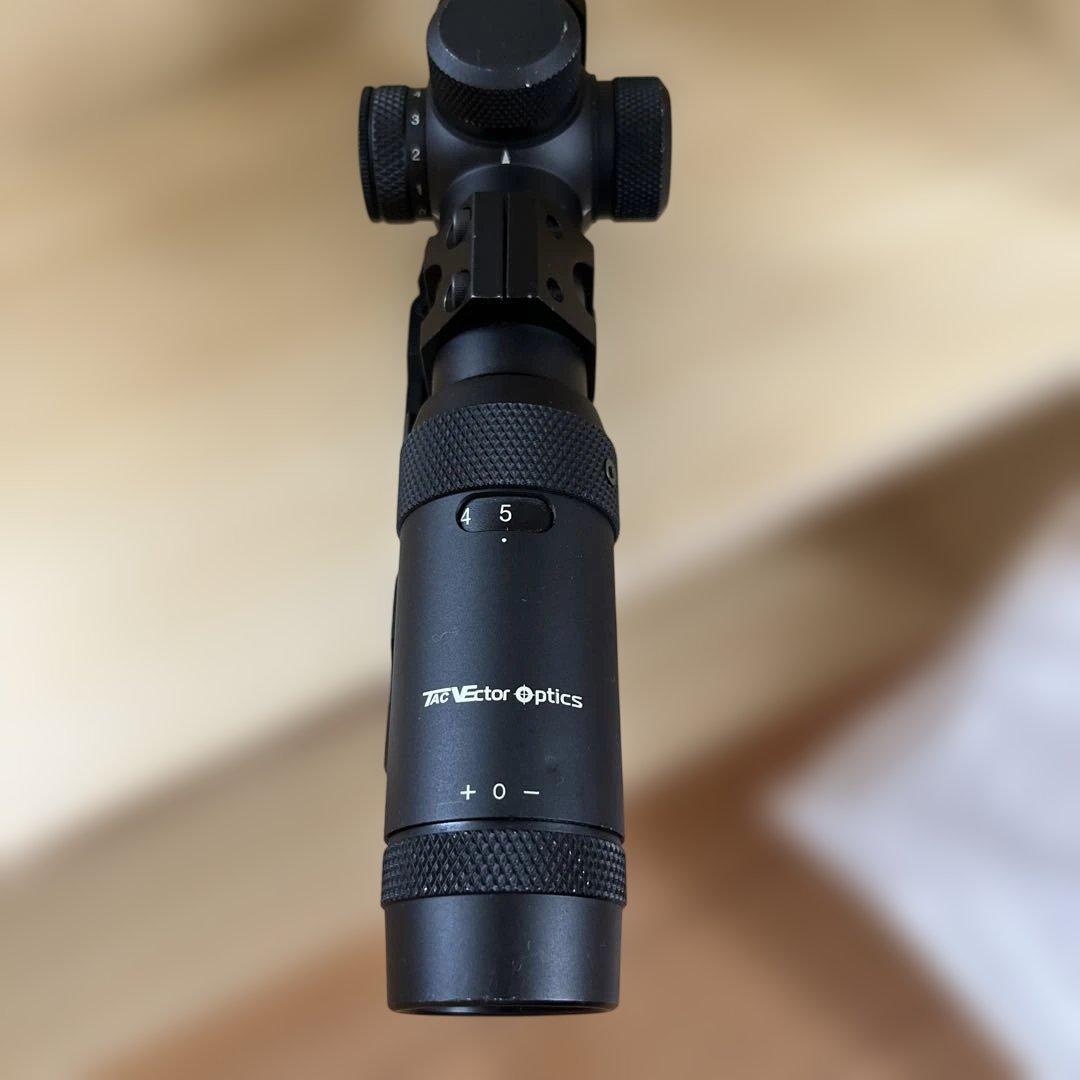 vector optics forester 1-5×24 スコープ　マウント付