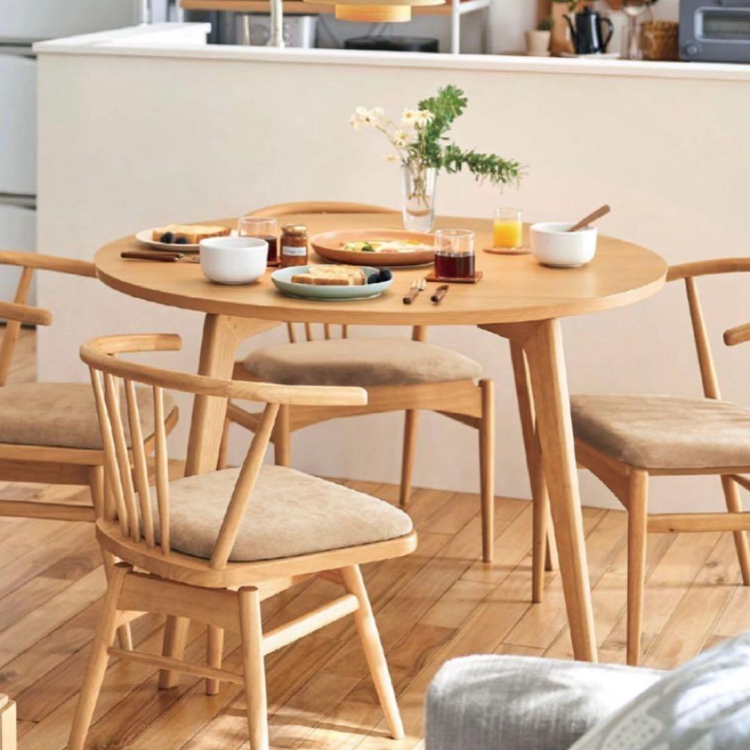 ベルメゾン★集える円形ダイニングテーブル 直径約110cm(解体済)北欧風