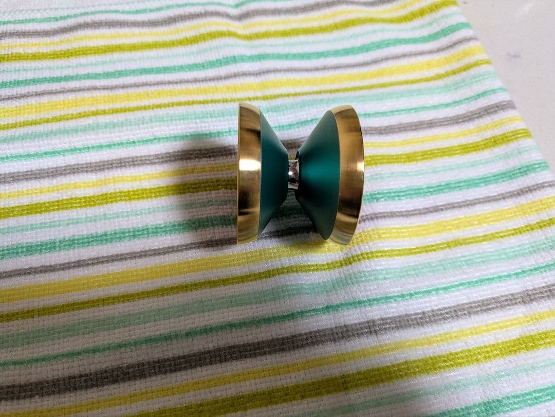 ハミングバード hummingbird ヨーヨーレッド/グリーン/ゴールドリム