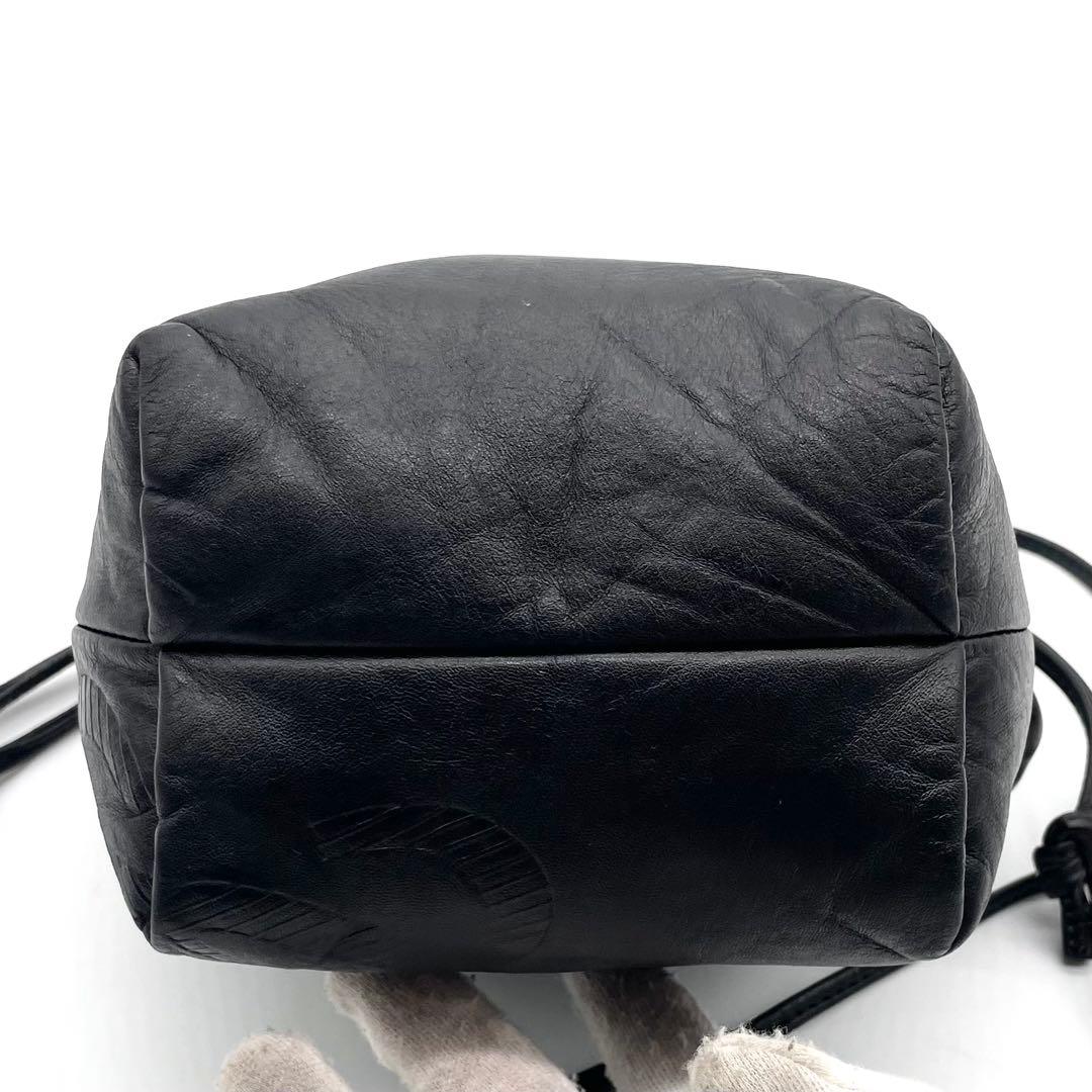 専用　ロエベ ショルダーバッグ 巾着 ナッパレザー アナグラム ネイビー