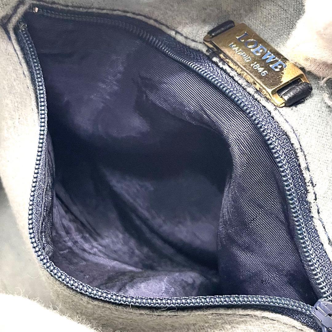 専用　ロエベ ショルダーバッグ 巾着 ナッパレザー アナグラム ネイビー