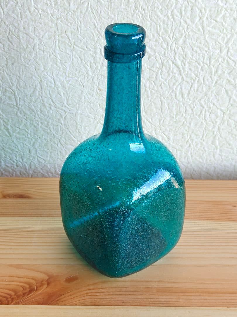 倉敷ガラス　小谷真三　吹きガラス　飾り瓶　花瓶　花入