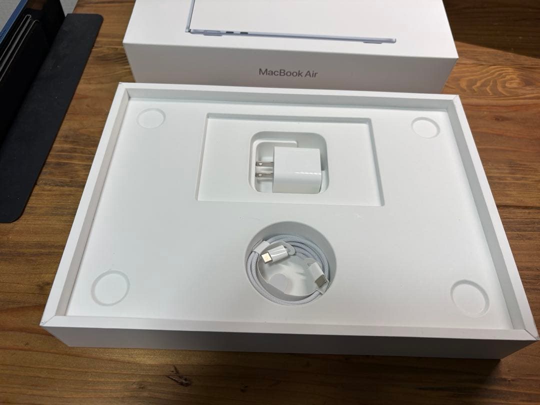 MacBook Air 2020 M1 8GB 256GBバッテリー容量94% - メルカリ