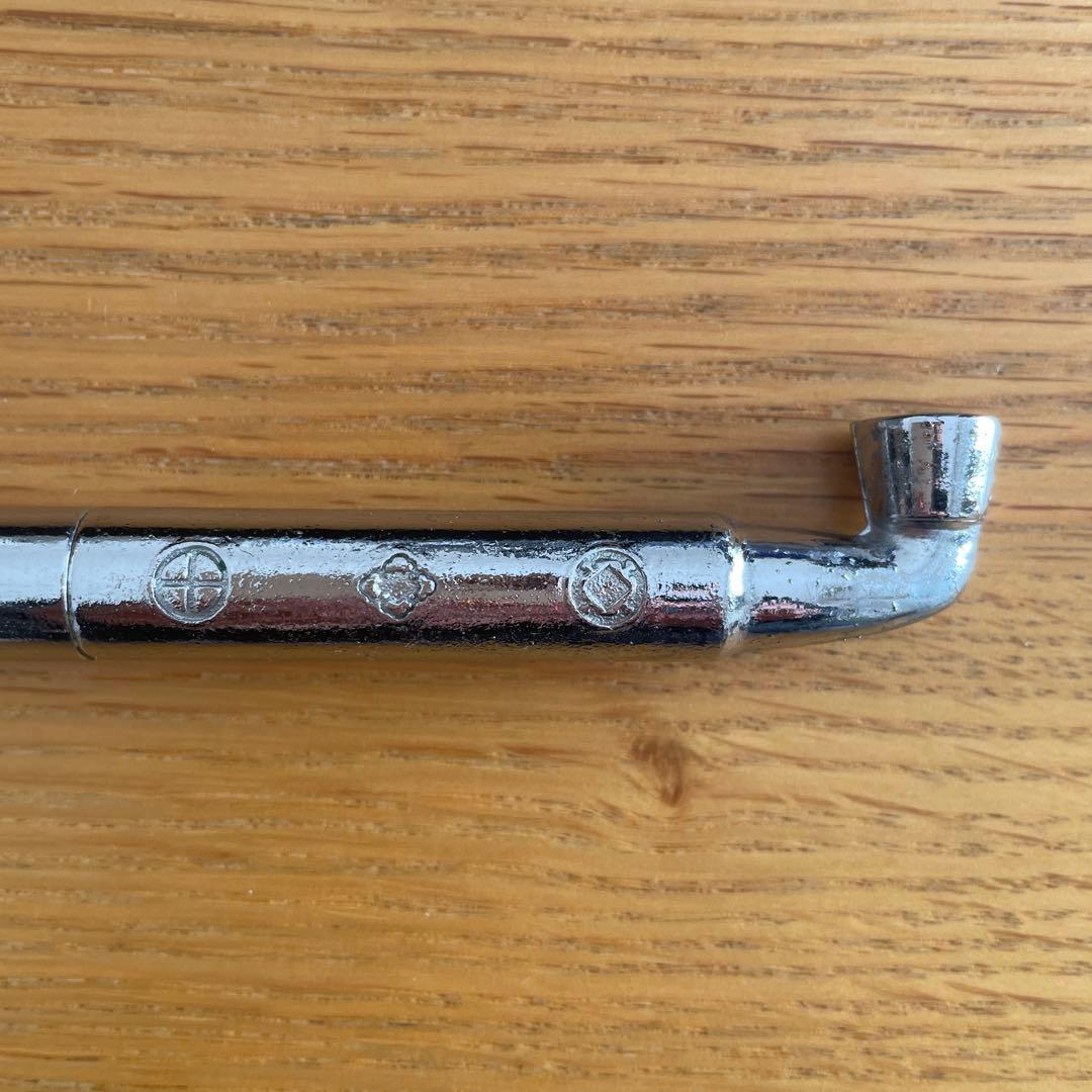 煙管　パイプ　銀色 楽天市場】茂作煙管 純銀一尺延べ 約300mm きせる 純銀 煙管 もさく