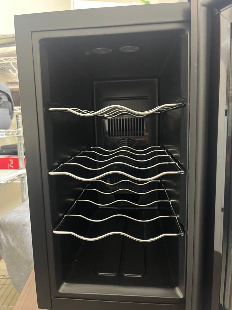 【美品】ワインセラー アイリスオーヤマ 2021年製　T