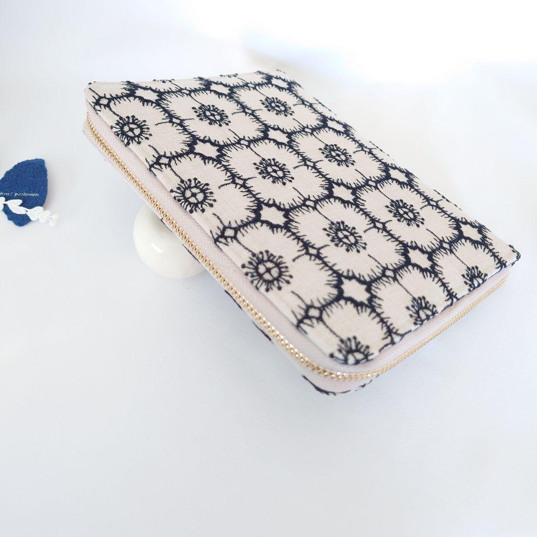 B6 マルチケース anemone ライトベージュ ミナペルホネン ハンドメイド
