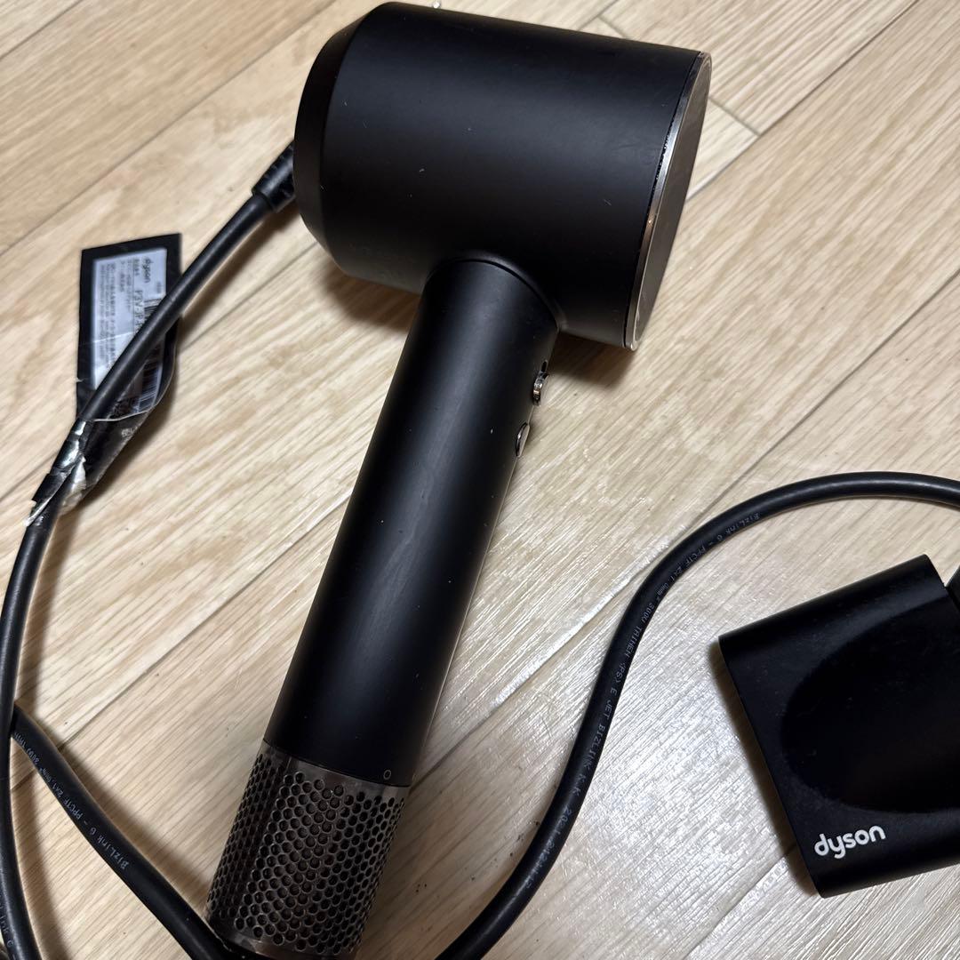 Dyson ヘアドライヤー HD08 黒