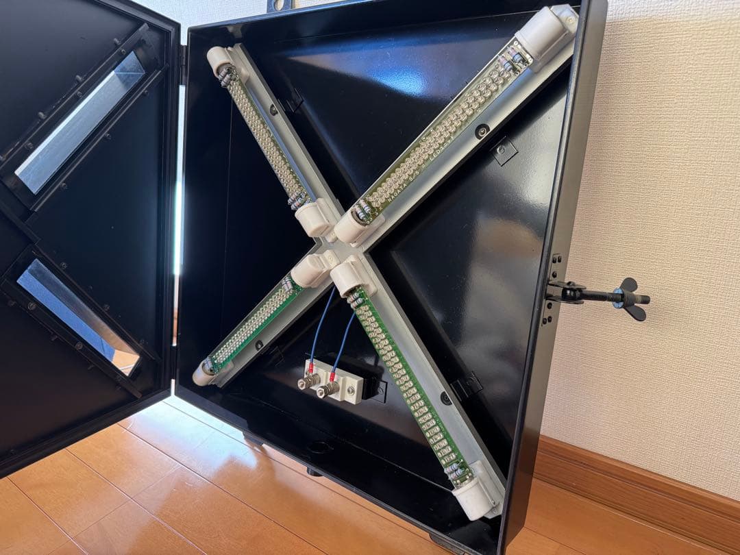 鉄道部品】踏切動作反応灯 X型 - メルカリ