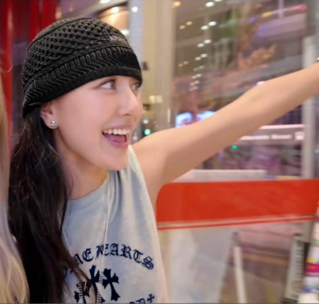 atiissu ATIISSU ビーニー 韓国限定 twice ジヒョ着用 - メルカリ