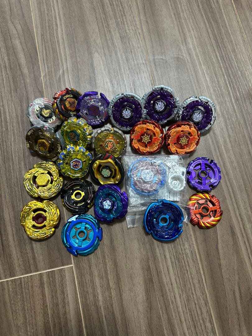 sandwichさま専用 メタルファイトベイブレード まとめ売り12点セット