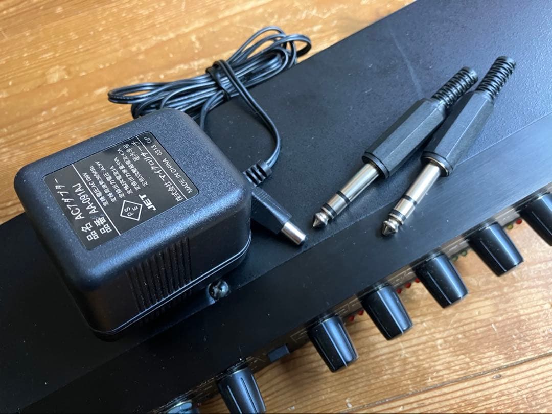 ● Alesis 3630 Compressor 改造品 名機