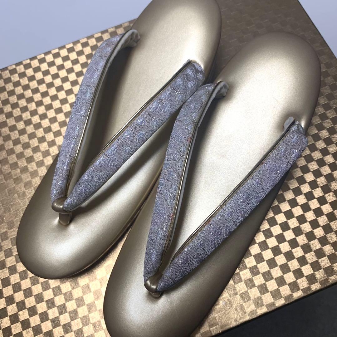 ◆うさうさ235◆新品　和装用バッグ草履のセット（ピンク・金色）