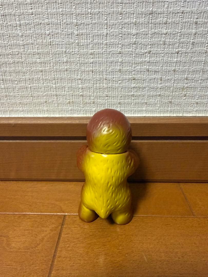 カネゴン、バルタン星人、ガラモン、モングラー、シャドー星人　ミニソフビ