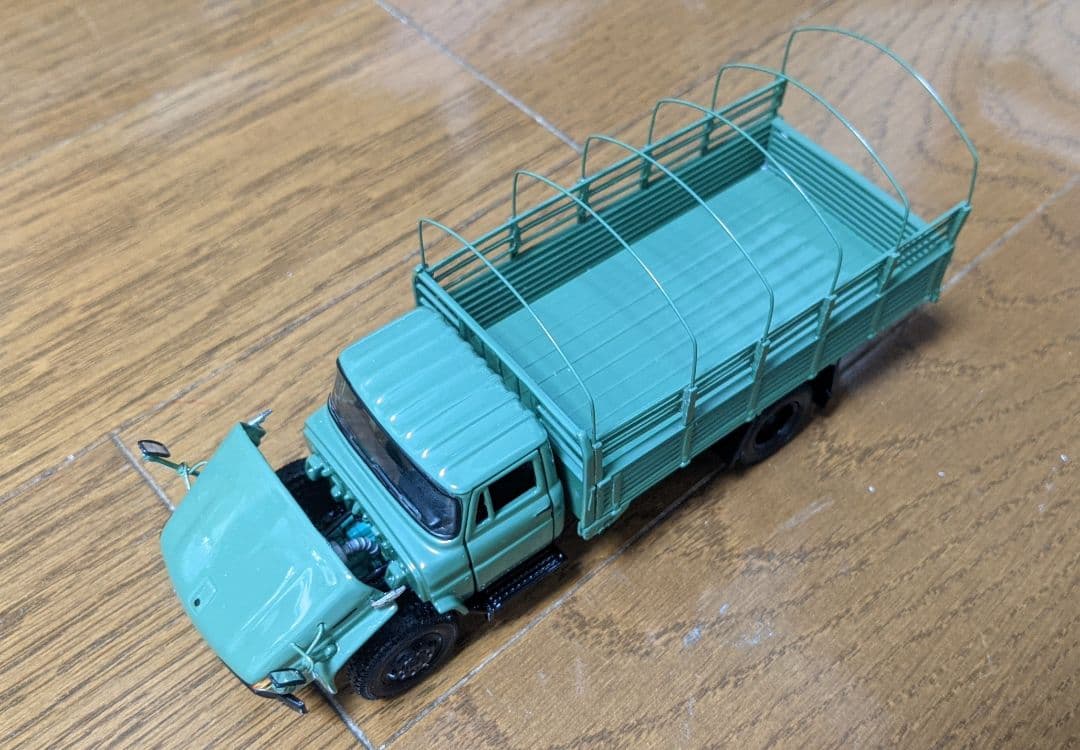 CMC LKW Jiefang ミリタリー 1/43 レア！