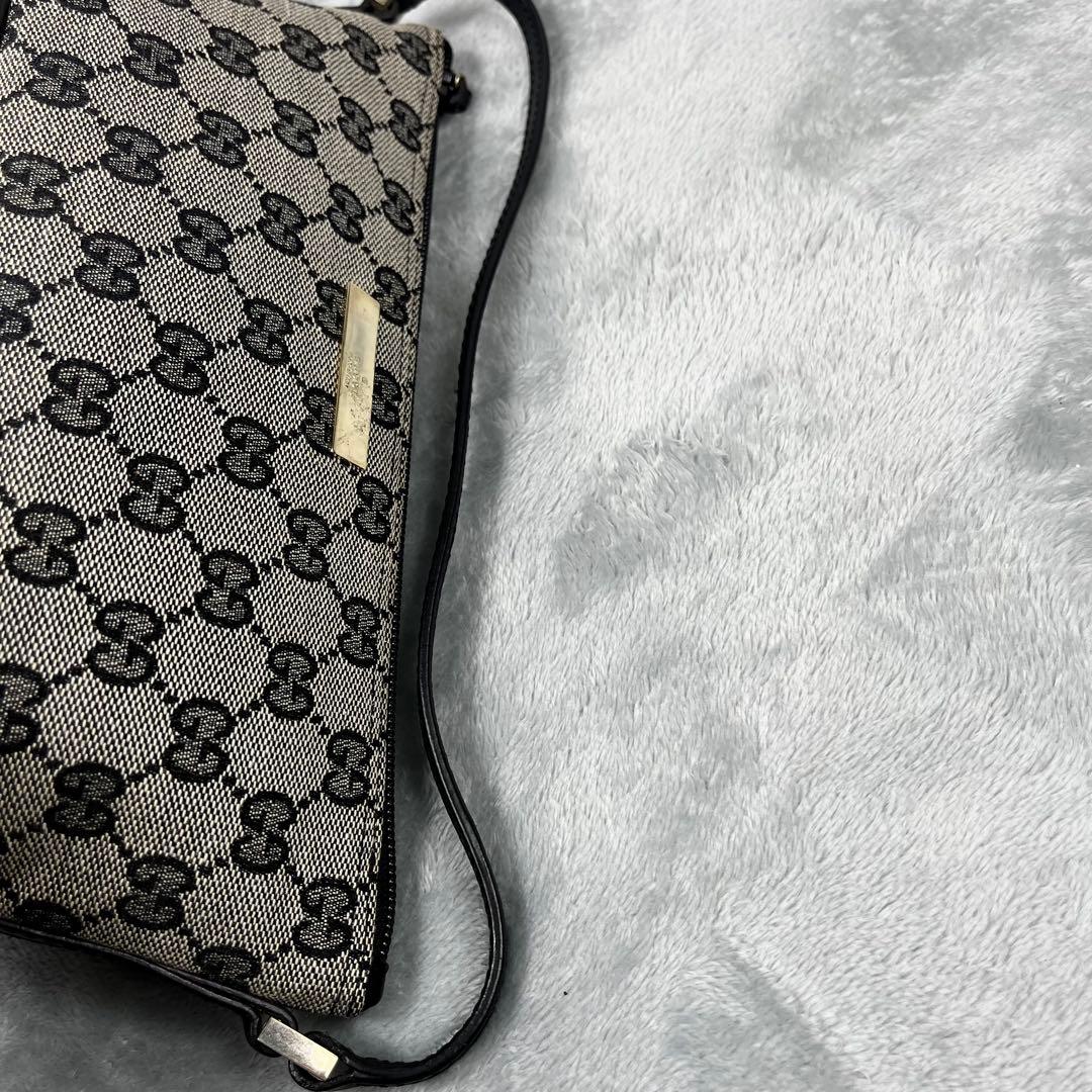 美品 Gucci グッチ アクセサリーポーチ GG グレー ブラック 黒