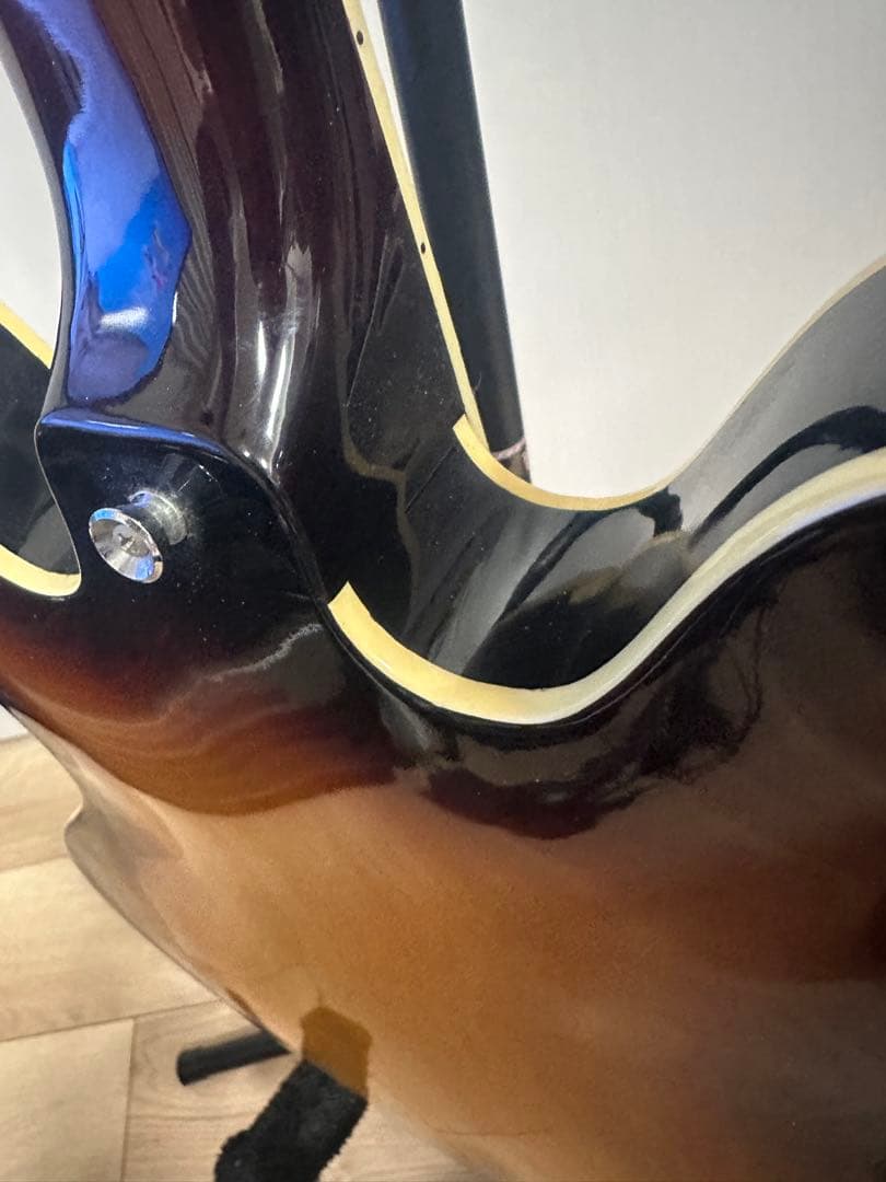 ES-335スタイル エレキギター サンバースト