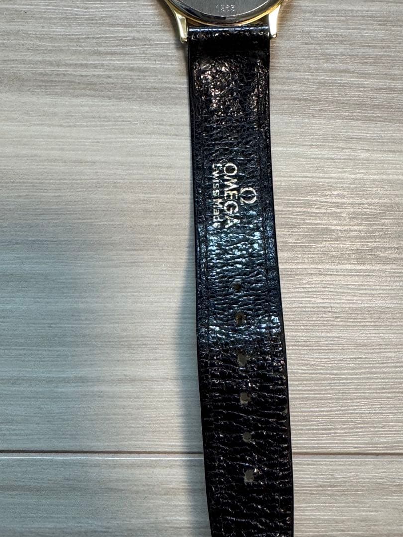 宝*斎様 不動品　OMEGA De Ville クォーツ腕時計　32mm