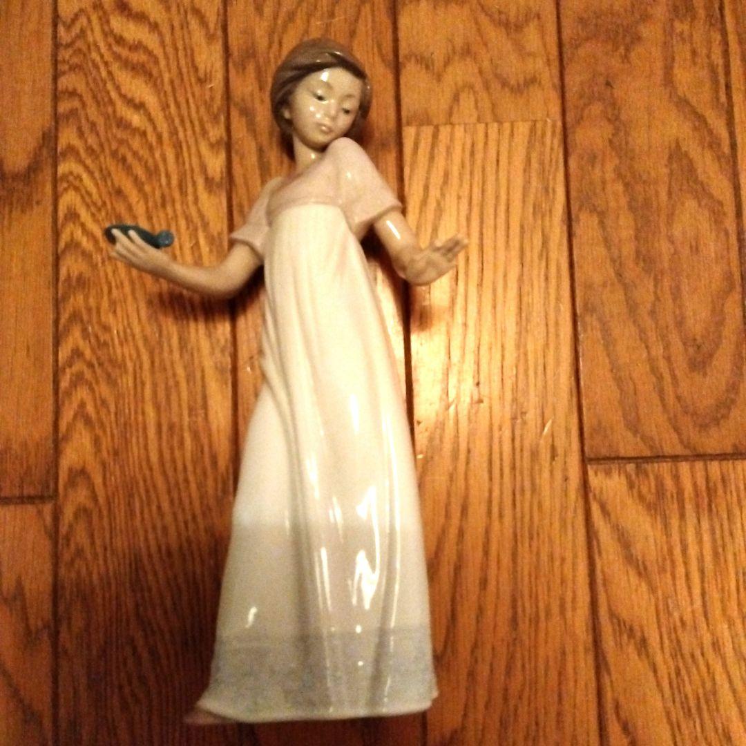 道を照らす　＃1155　★NAO・リヤドロ　スペイン　ポーセリン　ヴィンテージ 道を照らす ＃1155 ☆NAO・リヤドロ スペイン ポーセリン ヴィンテージ