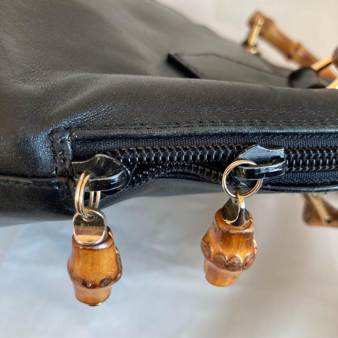 GUCCIバンブーハンドル 黒レザーハンドバッグ