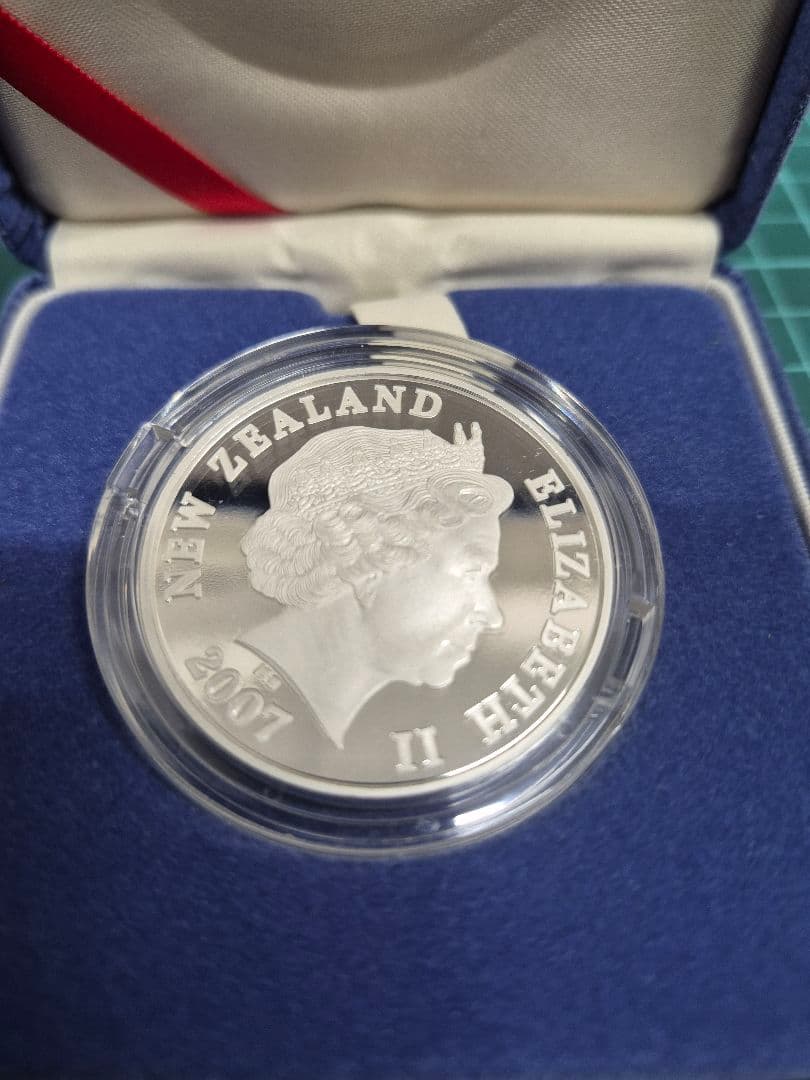 ペ*ノ様 2007年 ニュージーランド 1ドル プルーフ銀貨 1オンス