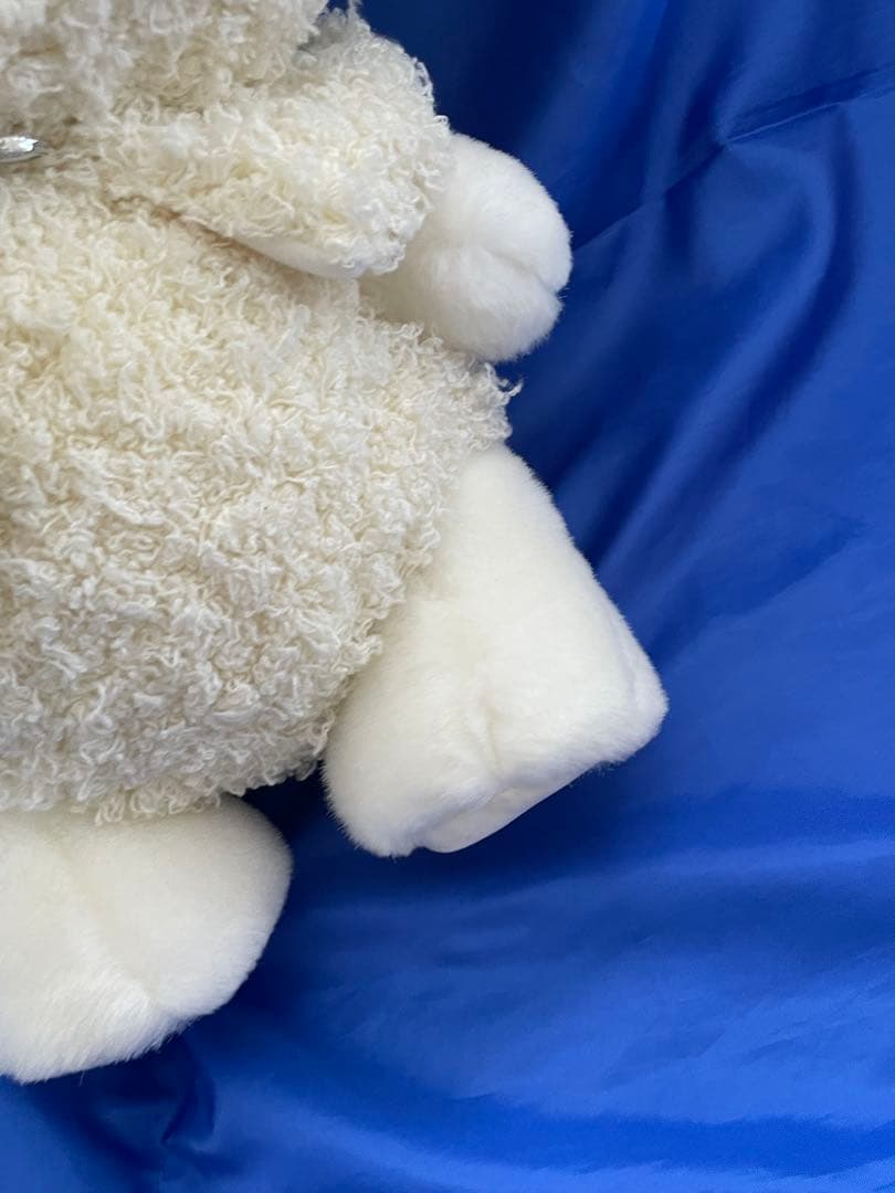 vivitix限定　ハローキティ　うさぎ　ぬいぐるみ