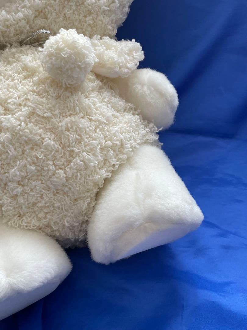 vivitix限定　ハローキティ　うさぎ　ぬいぐるみ